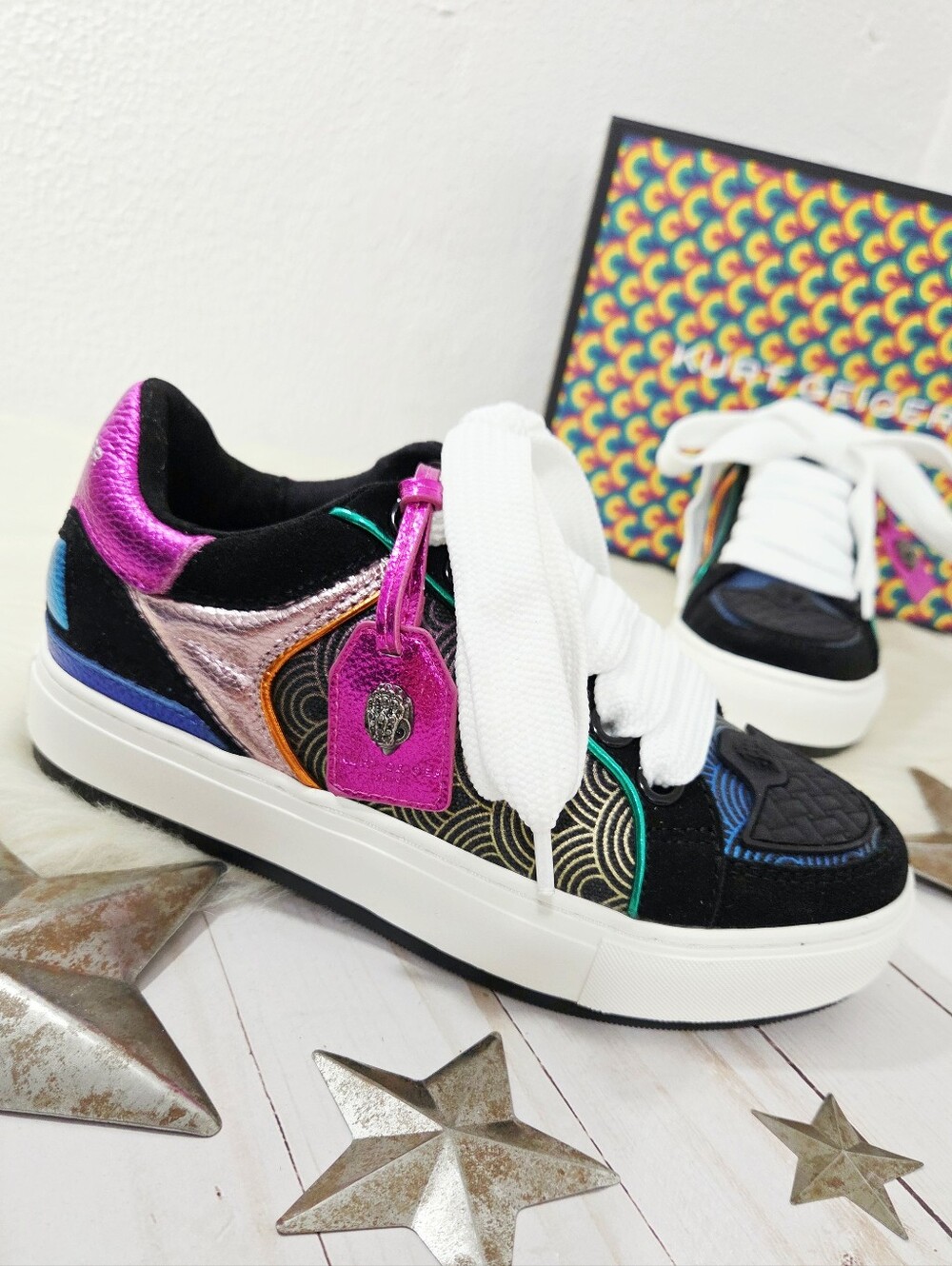 Kurt Geiger Southbank Tag sneakers metallic rainbow low top women's 7 new NWT